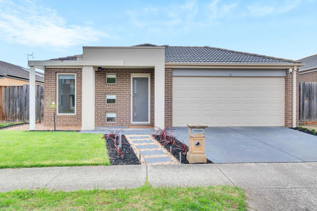 11 Bassetts Rd, Doreen, VIC 3754