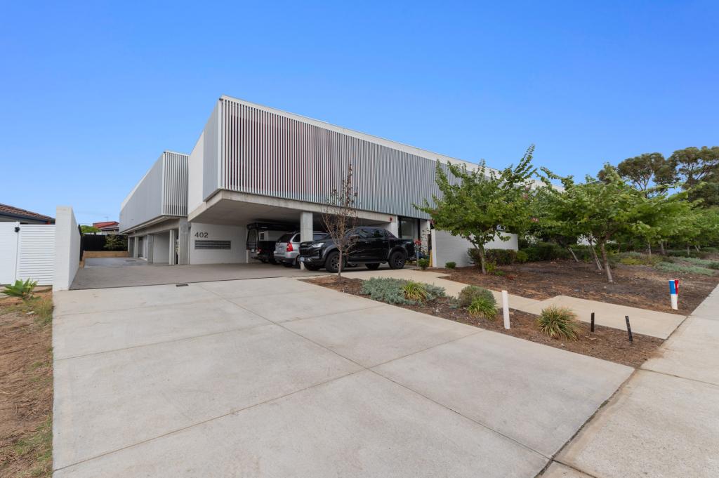 10/402 Carrington St, Hamilton Hill, WA 6163