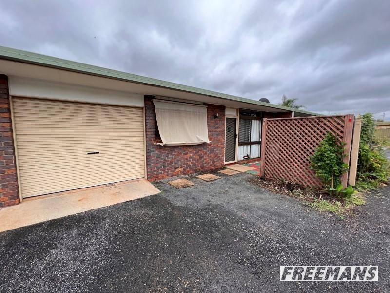 2/4 Booth St, Kingaroy, QLD 4610
