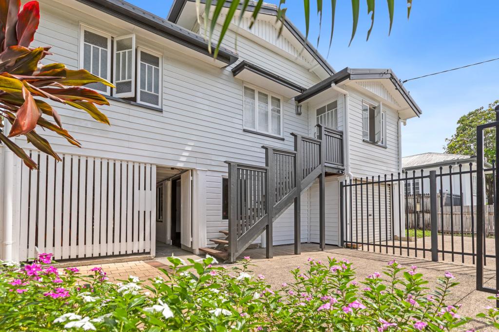 7 Collinson St, Westcourt, QLD 4870