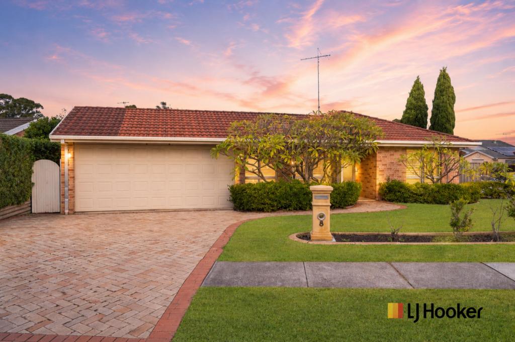 8 GRACELANDS DR, QUAKERS HILL, NSW 2763