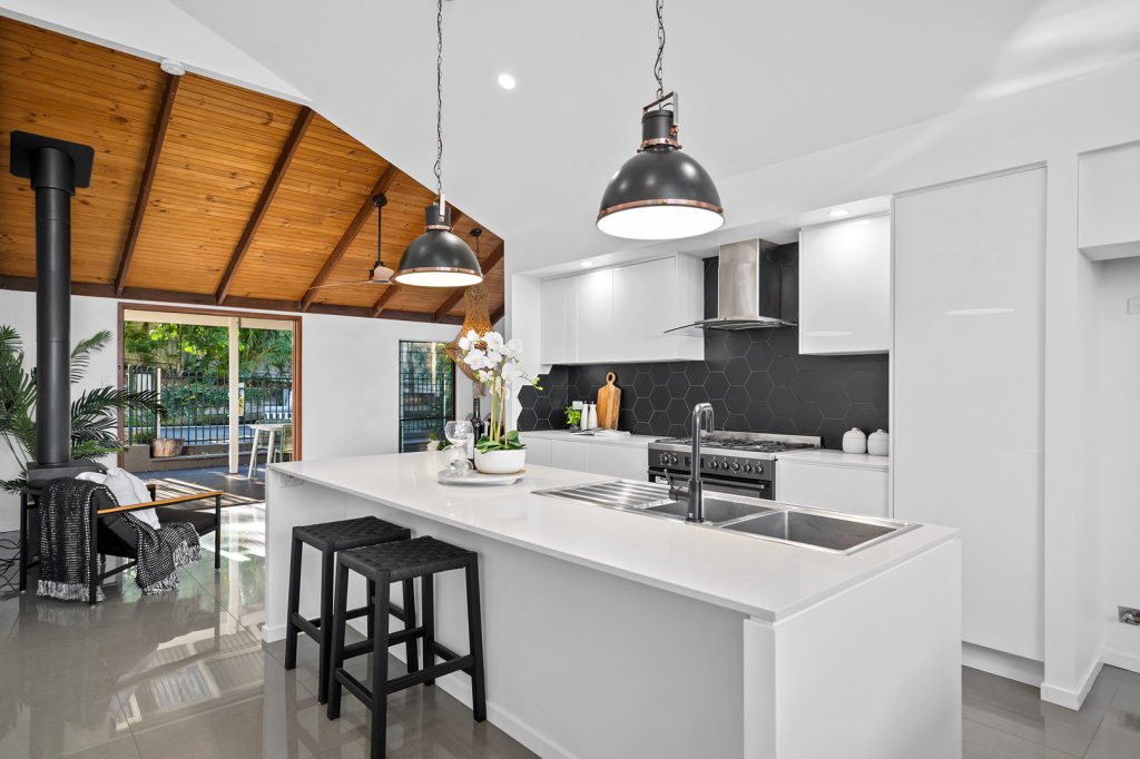 7 Latin Ct, Rochedale South, QLD 4123