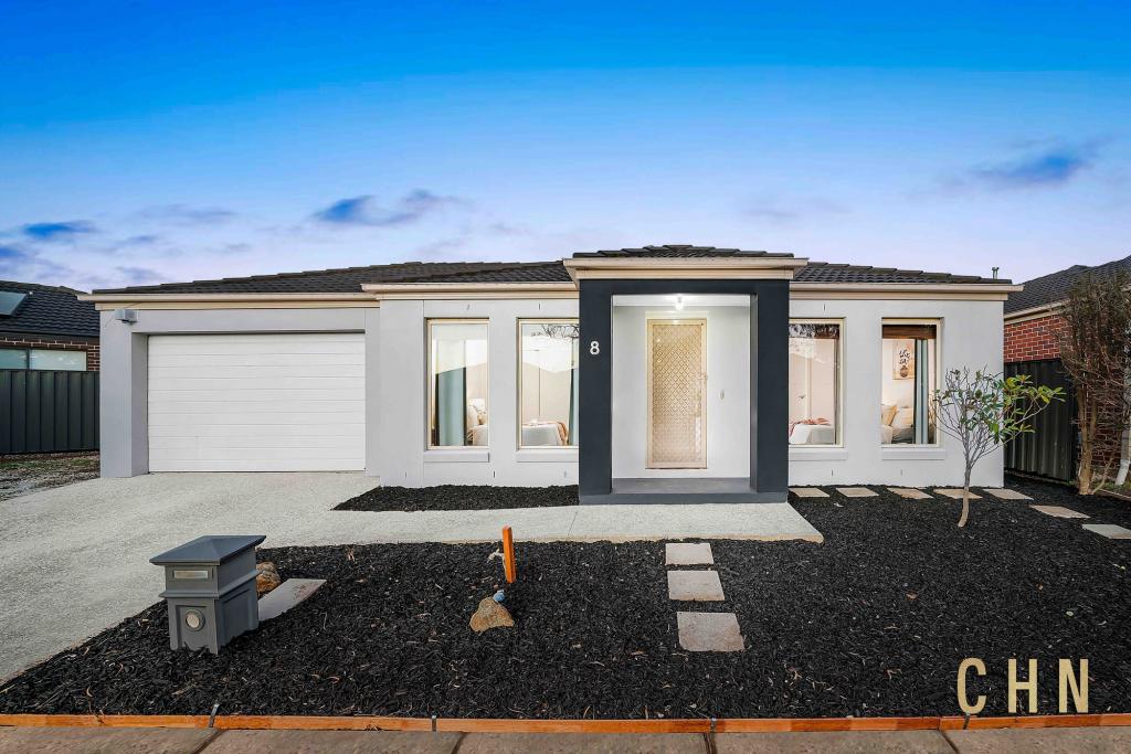 8 ANN MAREE CT, POINT COOK, VIC 3030