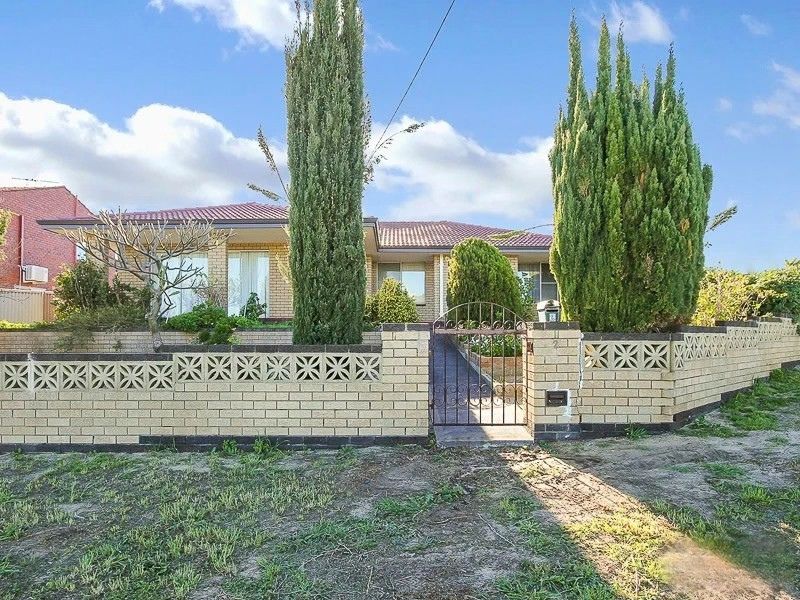 2 Centaur St, Kallaroo, WA 6025
