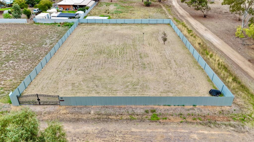 Lots 13 And 14 Robe Street And Railway Parade South, Bordertown, SA 5268