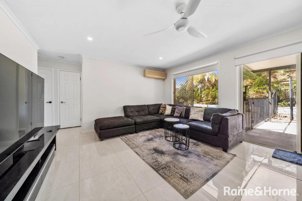 358 Mount Gravatt Capalaba Rd, Wishart, QLD 4122