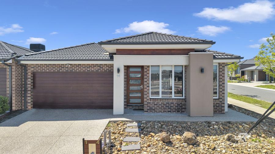 14 GUNDAGAI CCT, KALKALLO, VIC 3064