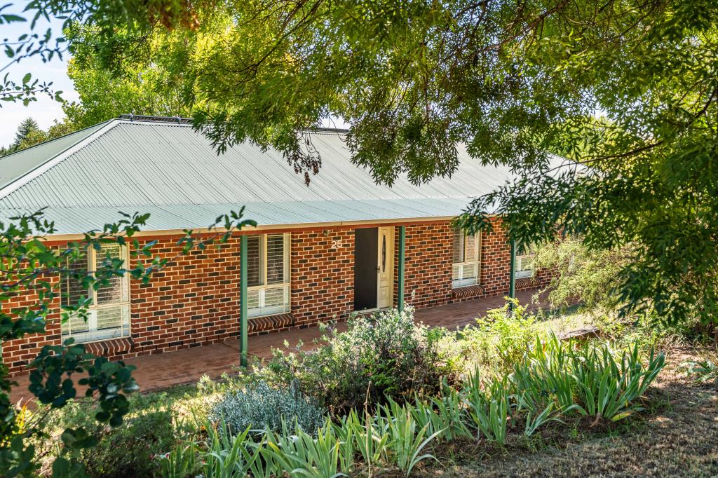 25 Castle St, Molong, NSW 2866