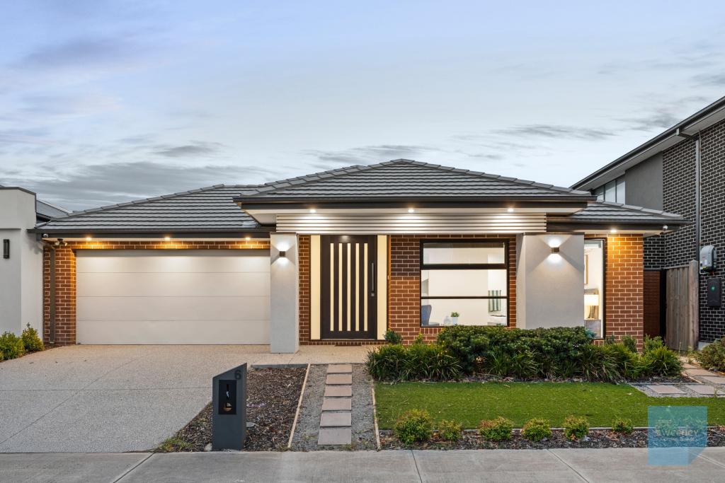 6 Soho Cct, Burnside, VIC 3023