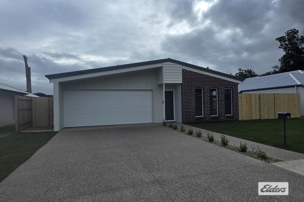 67 Hamilton Rd, Woodford, QLD 4514