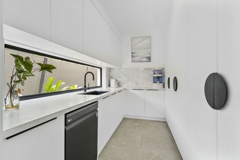 85 Lake Serenity Bvd, Helensvale, QLD 4212