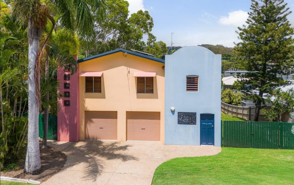 6 Flounder Cres, Toolooa, QLD 4680