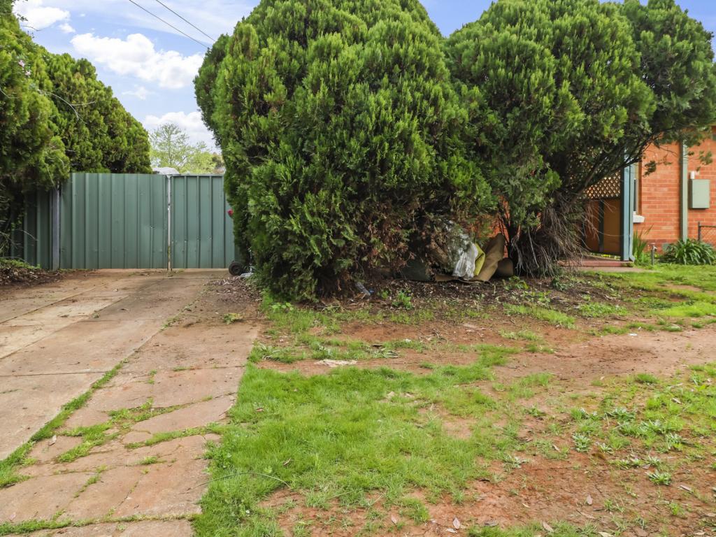 23 Clarendon St, Davoren Park, SA 5113