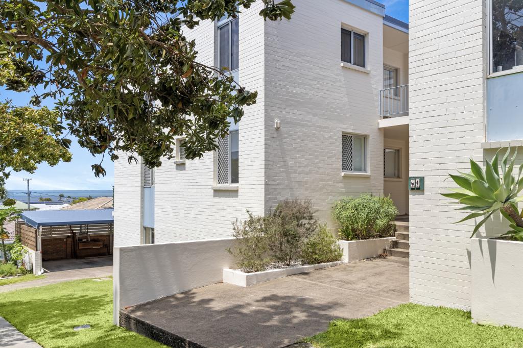 4/64 Walnut St, Wynnum, QLD 4178