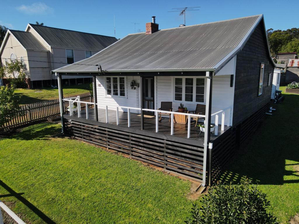 32 Brockman St, Pemberton, WA 6260