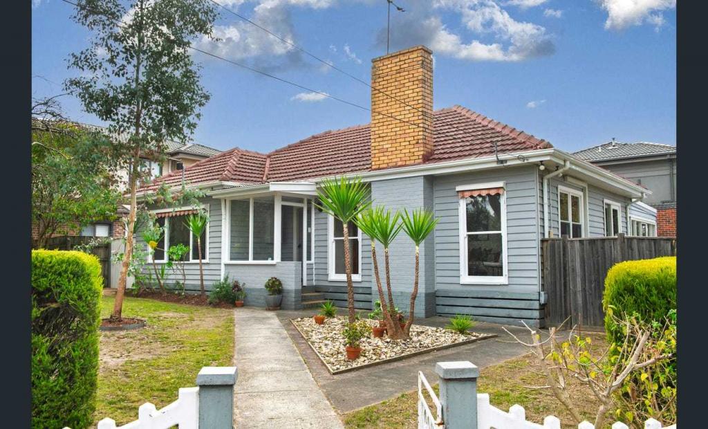 3 Malabar Rd, Blackburn, VIC 3130