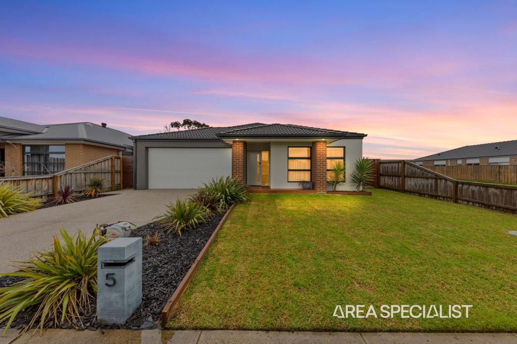 5 Alloway St, Lang Lang, VIC 3984