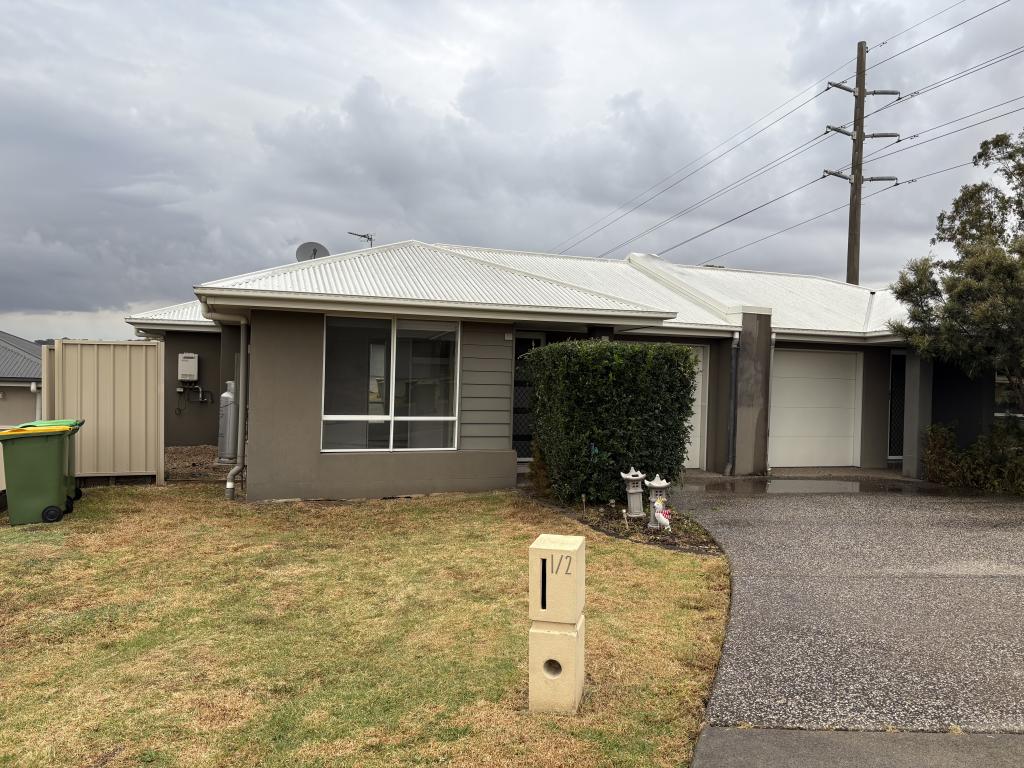 1/2 MINNETT ST, GLENVALE, QLD 4350