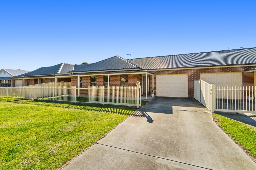 45 Simpson St, Sale, VIC 3850