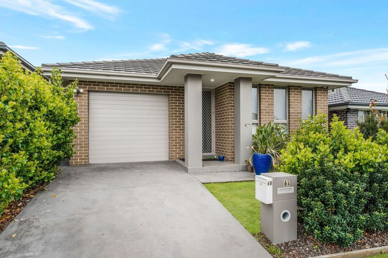 6a Rixon St, Oran Park, NSW 2570