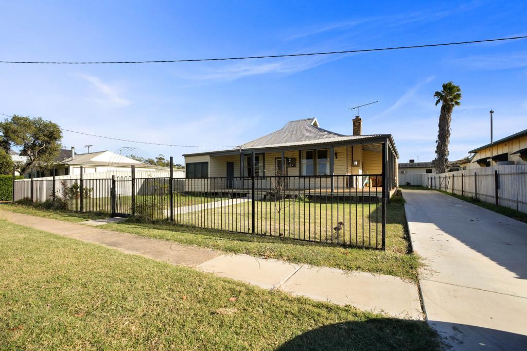 15 Readford St, Warren, NSW 2824