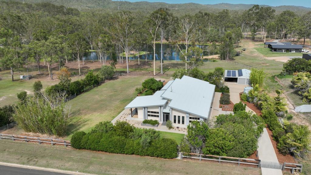 411 Jim Whyte Way, Burua, QLD 4680