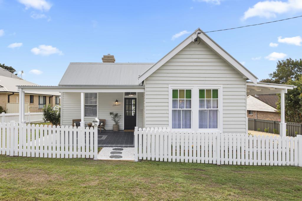 34 Hunter St, Hinton, NSW 2321