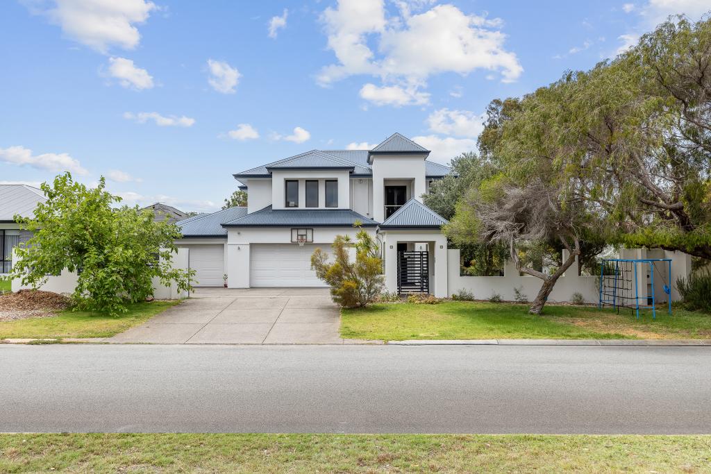 288 The Boulevard, City Beach, WA 6015