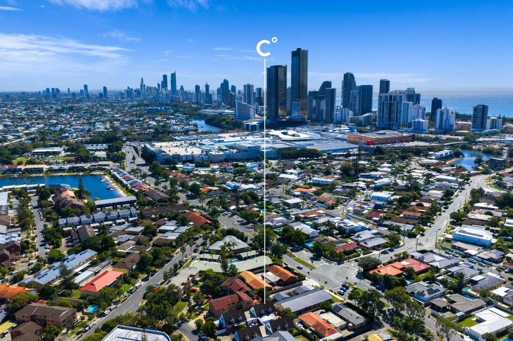 2/6 Christina Ct, Mermaid Waters, QLD 4218