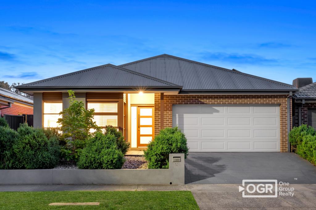 52 Pine Park Dr, Wollert, VIC 3750