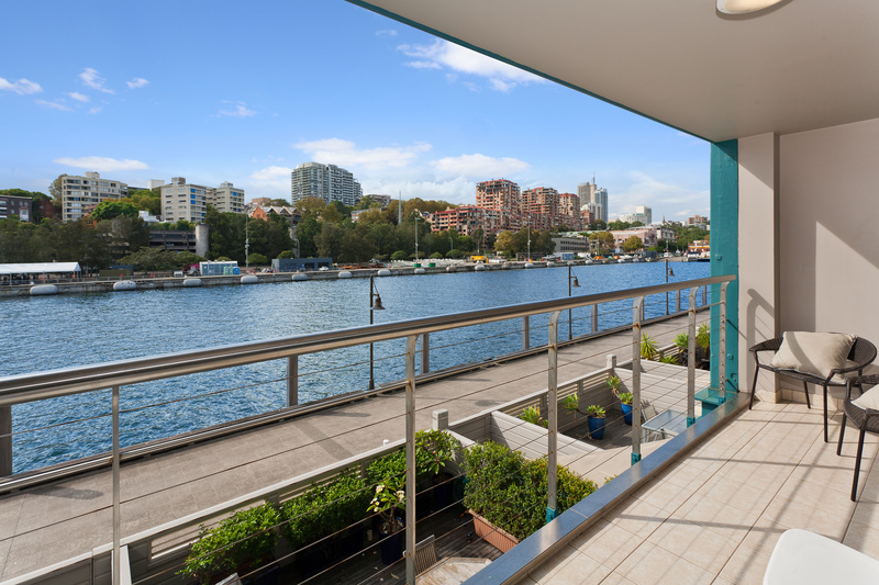 230/6 Cowper Wharf Rd, Woolloomooloo, NSW 2011