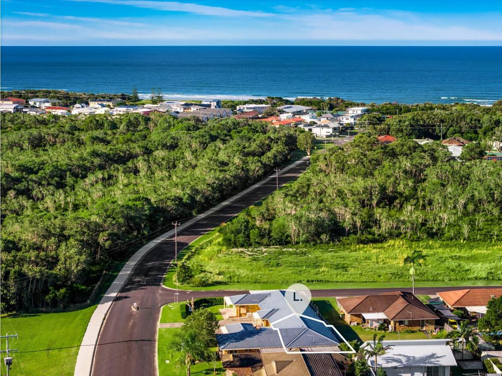 3/2 Tuckeroo Cres, Evans Head, NSW 2473