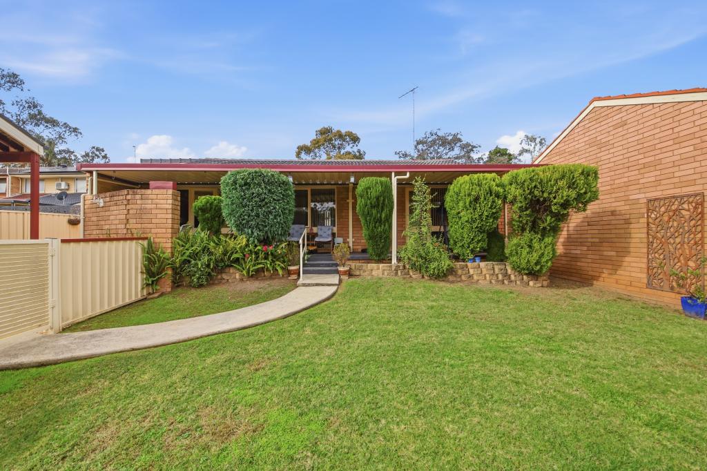 4 Park Row, Bradbury, NSW 2560