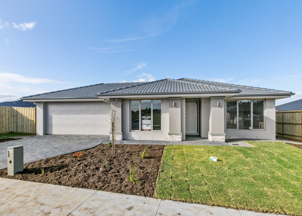 32 Bailey Rd, Warragul, VIC 3820