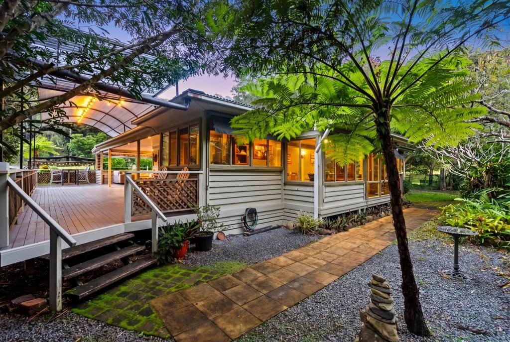1755 TALLEBUDGERA CREEK RD, TALLEBUDGERA VALLEY, QLD 4228