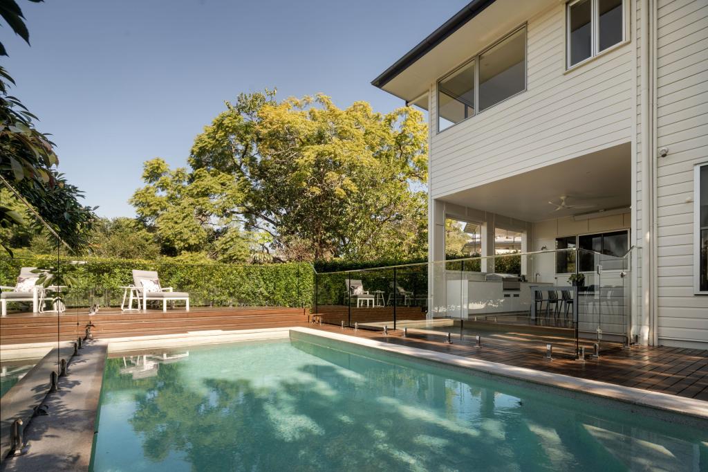 63 Broseley Rd, Toowong, QLD 4066