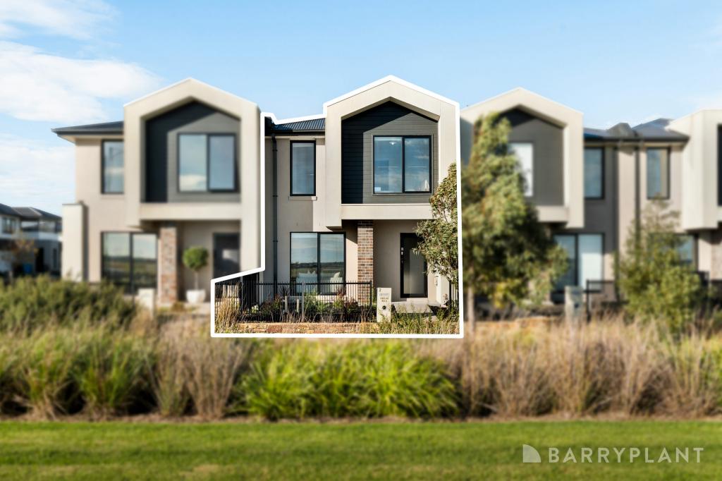 2 Gaolao Walk, Clyde North, VIC 3978