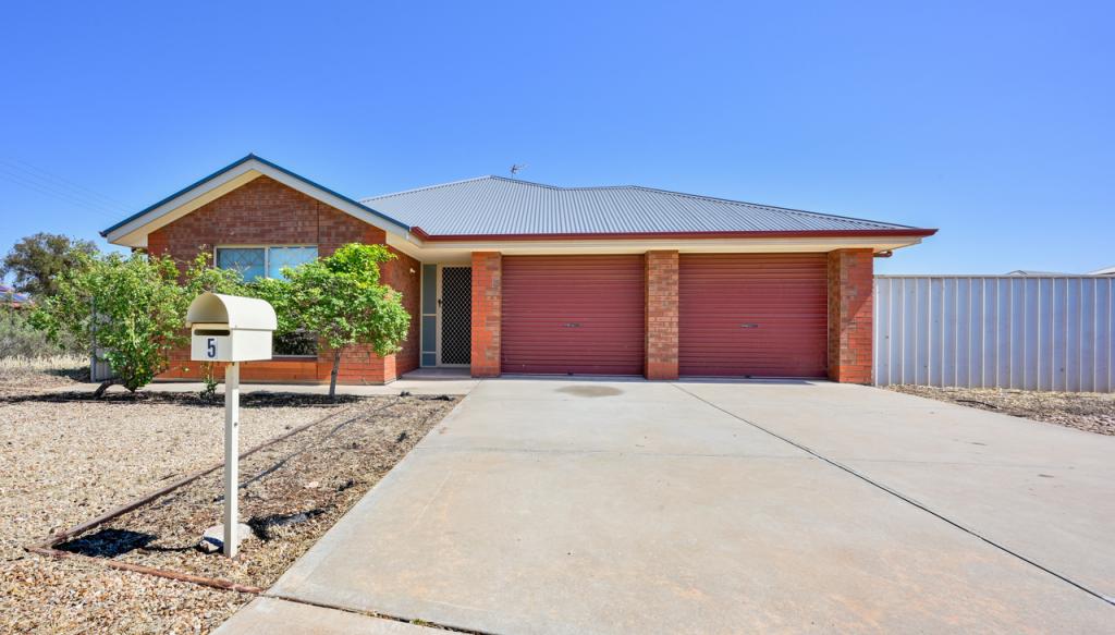 5 Mcnamara St, Whyalla Stuart, SA 5608