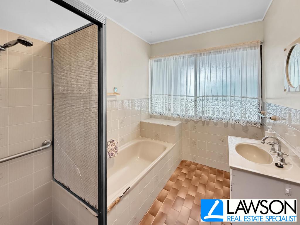 39 O'Loughlin Tce, Port Neill, SA 5604