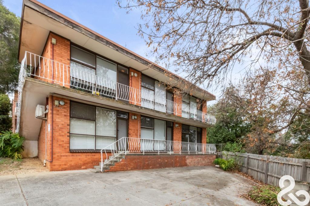 2/5 Passfield St, Brunswick West, VIC 3055