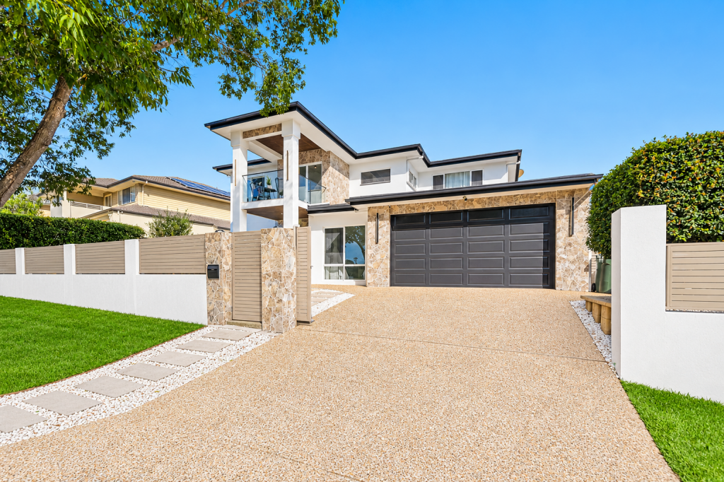 18 Henderson St, Eight Mile Plains, QLD 4113
