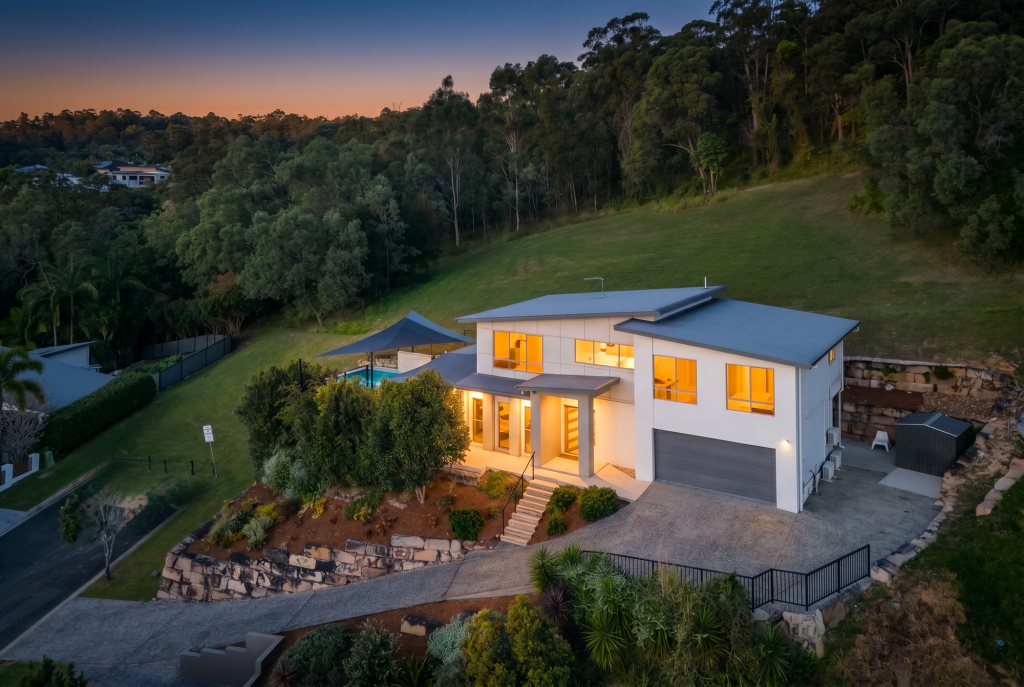 9 CURTIS CT, MUDGEERABA, QLD 4213