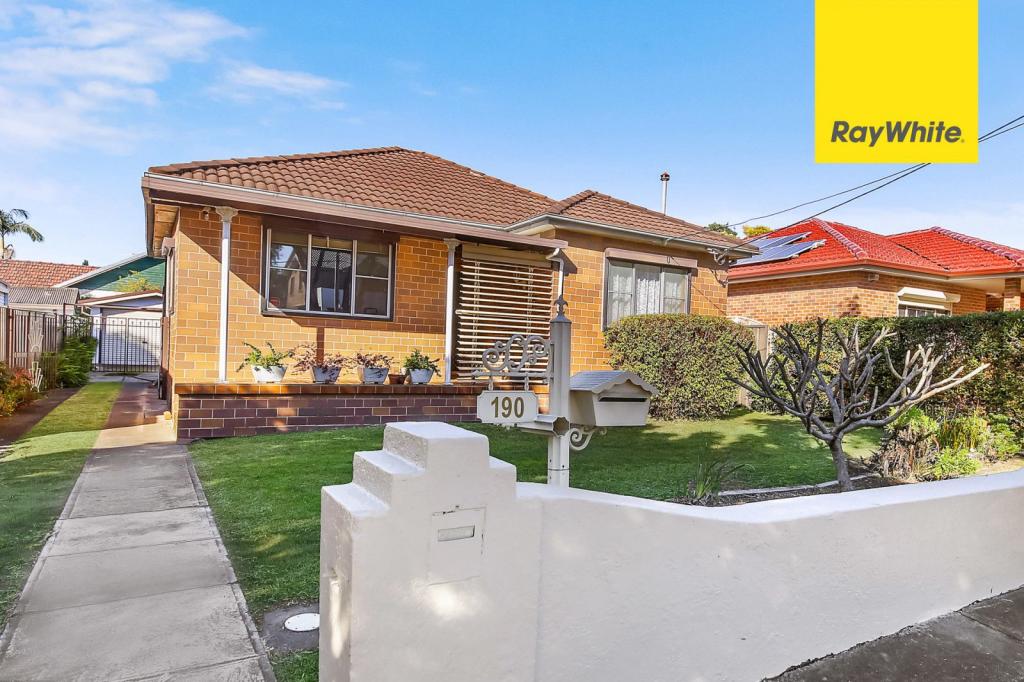 190 Bonds Rd, Riverwood, NSW 2210