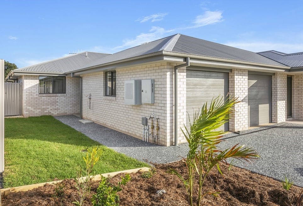 19A SEAHORSE RISE, LAKE CATHIE, NSW 2445