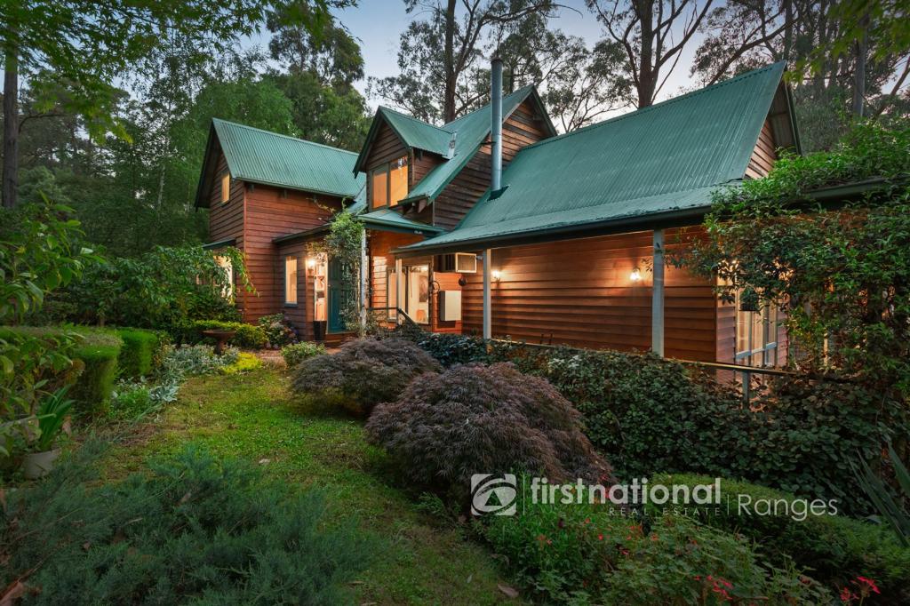 37 Fern Glade Dr, Emerald, VIC 3782