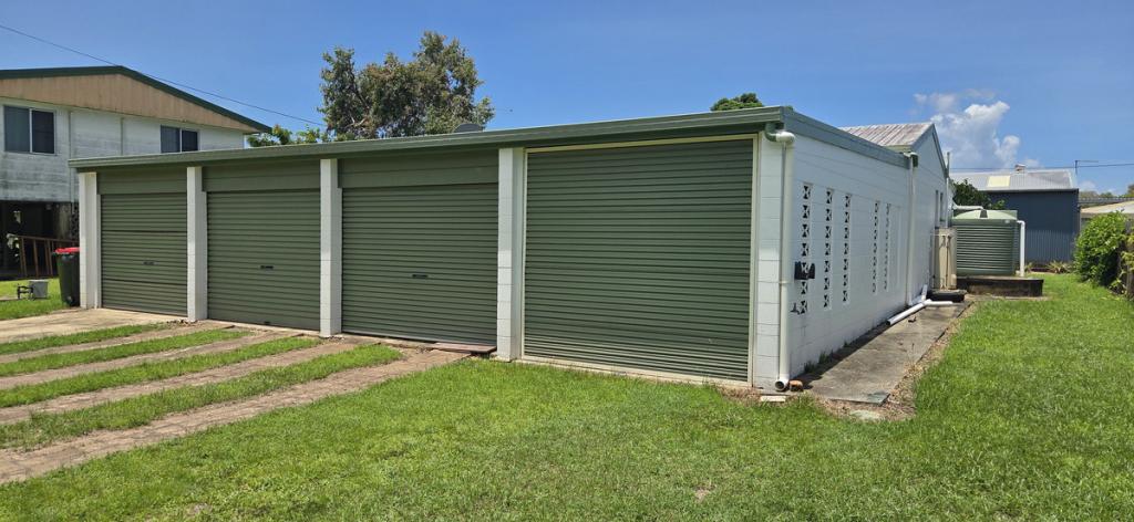 120 John Dory St, Taylors Beach, QLD 4850