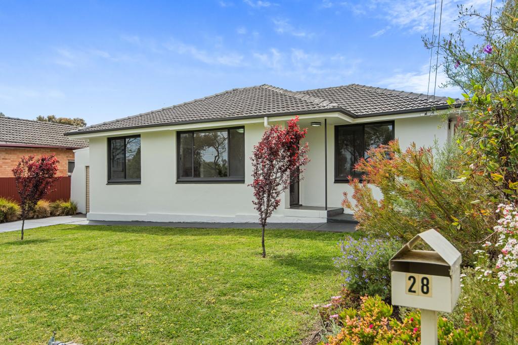 28 Milton St, Tea Tree Gully, SA 5091