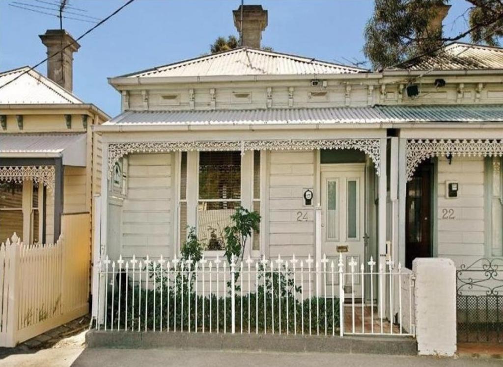 24 Herbert Pl, Albert Park, VIC 3206