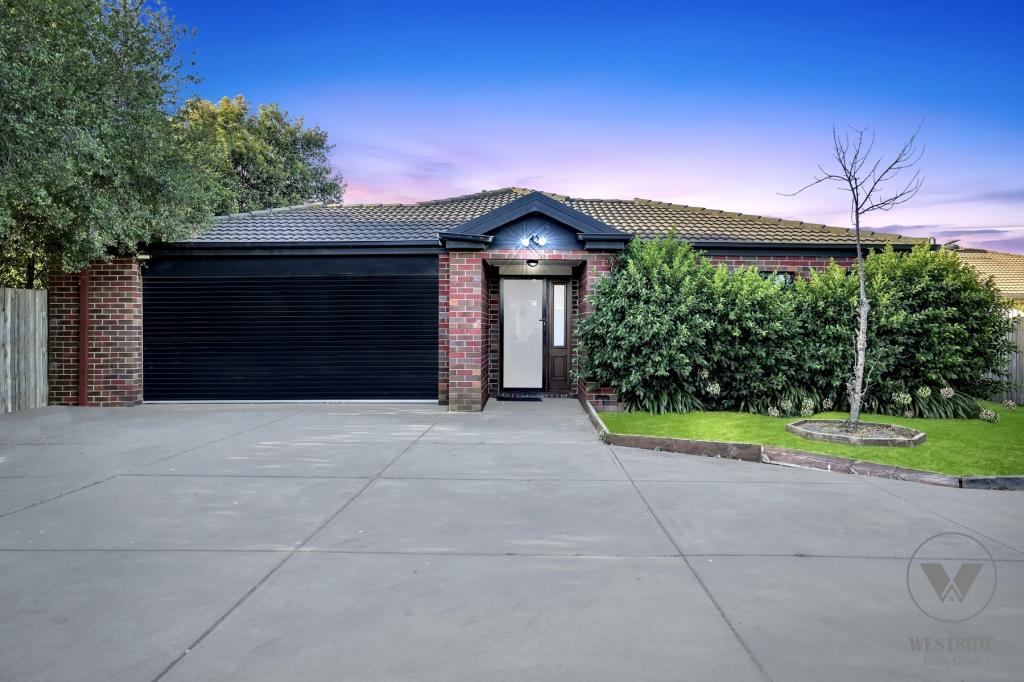 3 LOCKYER CT, TARNEIT, VIC 3029