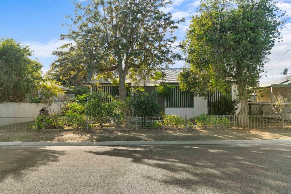 11 Tiller St, Tailem Bend, SA 5260